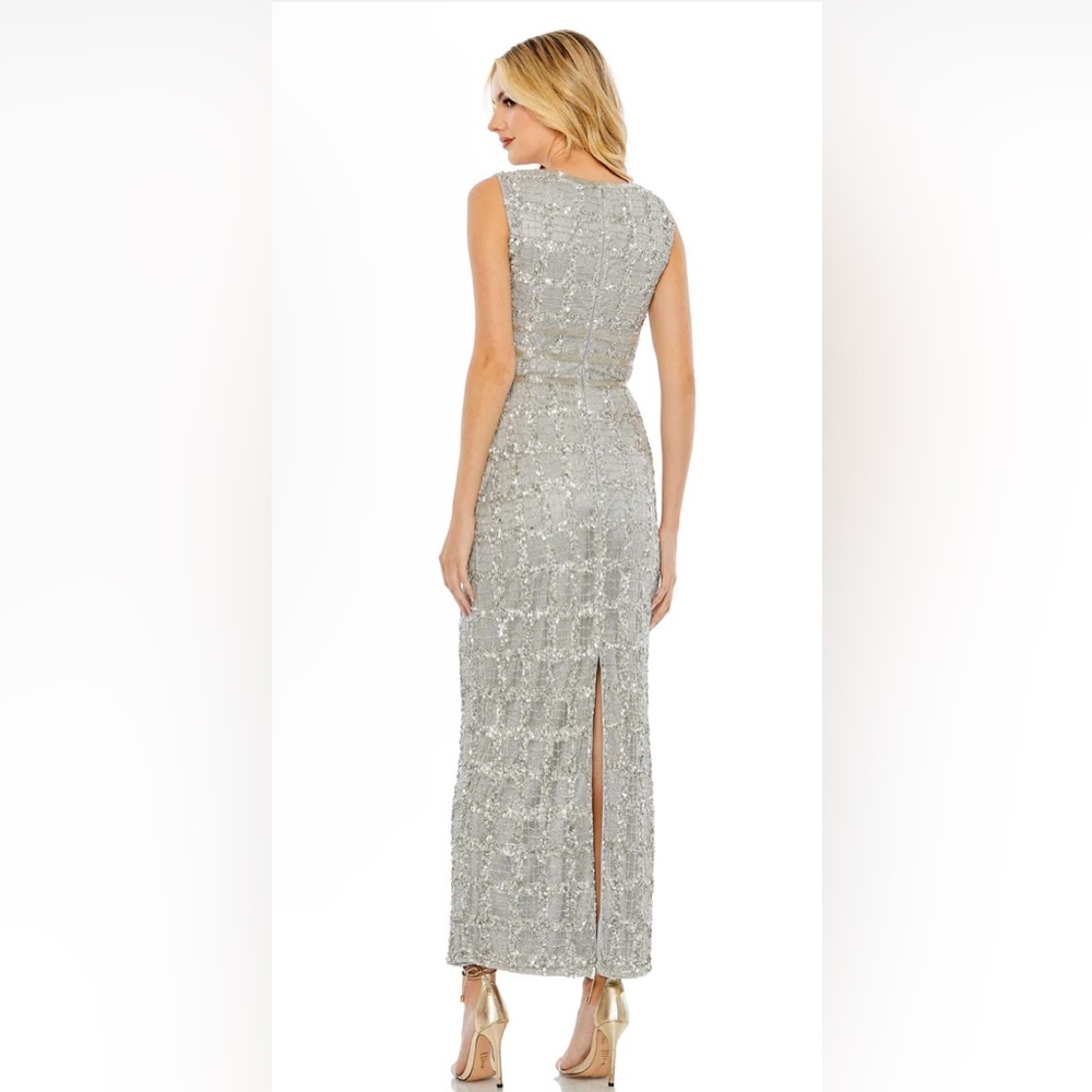 Mac Duggal BEADED SLEEVELESS TEA LENGTH SHEATH DRESS NWT Size 8 - Picture 2 of 10